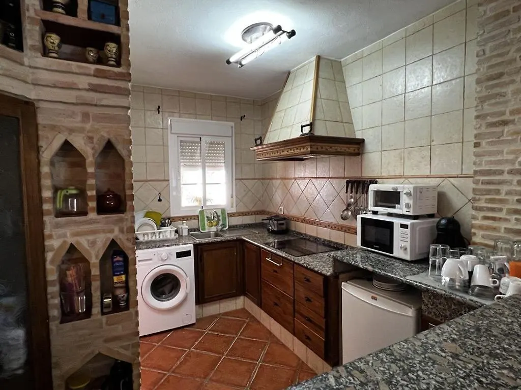 Homestay Casa Para 6 A 100M De La Playa Jardin Compartido El Palmar  Spain